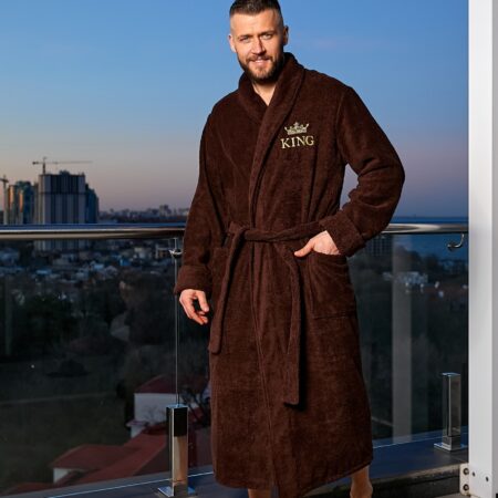 Чоловічий махровий халат з вишивкою Мій король