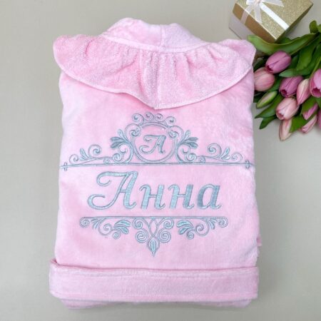 Жіночий махровий халат із вишивкою та воланами Анна